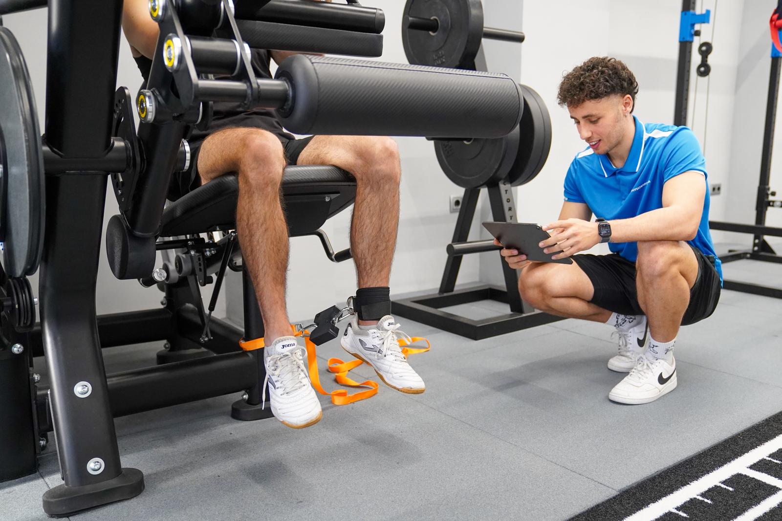 Gimnasio de ejercicio terapéutico en Physioenforma